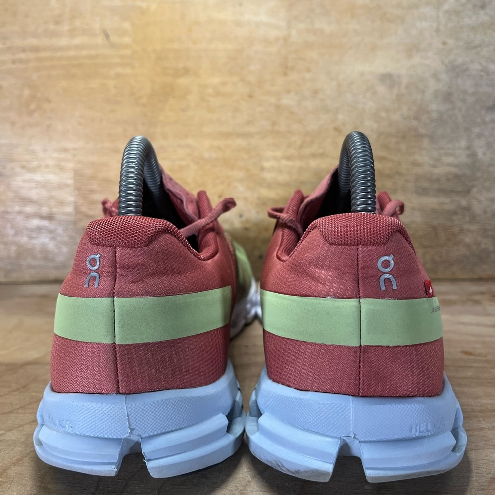 On CloudFlow REFLECTIVE Womens Size 8.5 Running Shoes Sneakers Guava Dust Rose - Picture 5 of 12